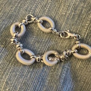 925 Sterling Silver Italy Twisted Design Oval Link Bracelet